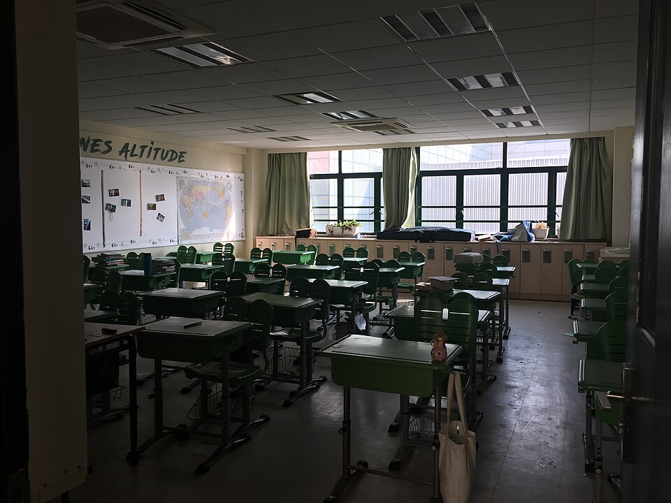 수업이 없는 시간의 중등 교실 (이미지)