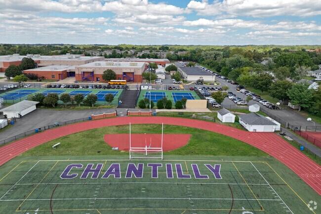 샹틸리 고등학교 Chantilly High School